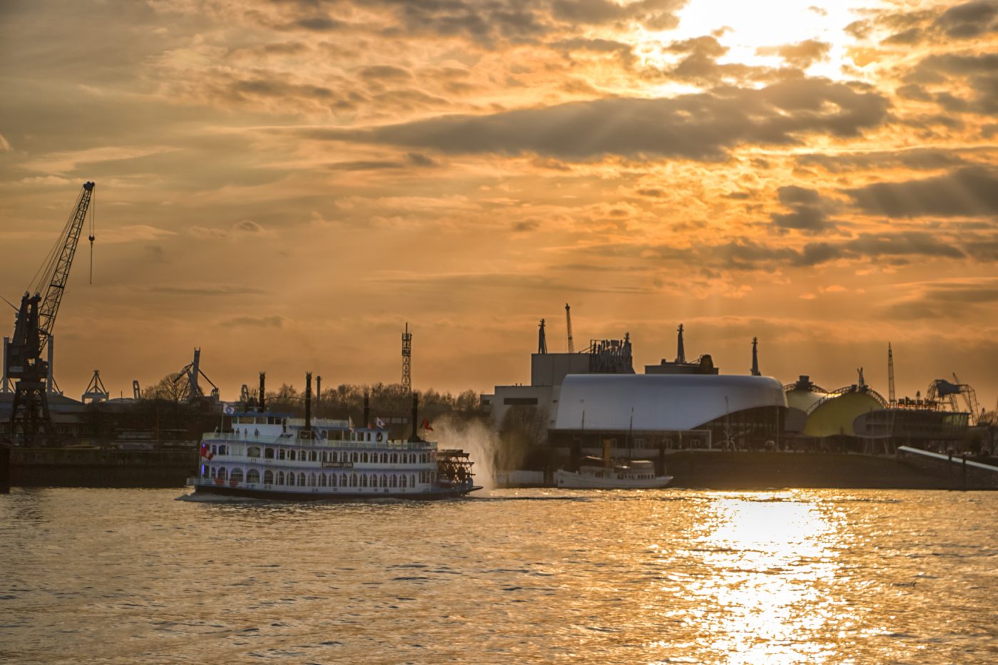 Hamburg Hafen Sonnenuntergang