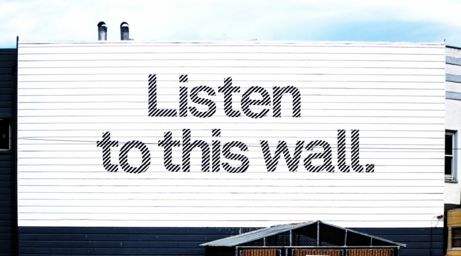 San Francisco, Listen to this wall