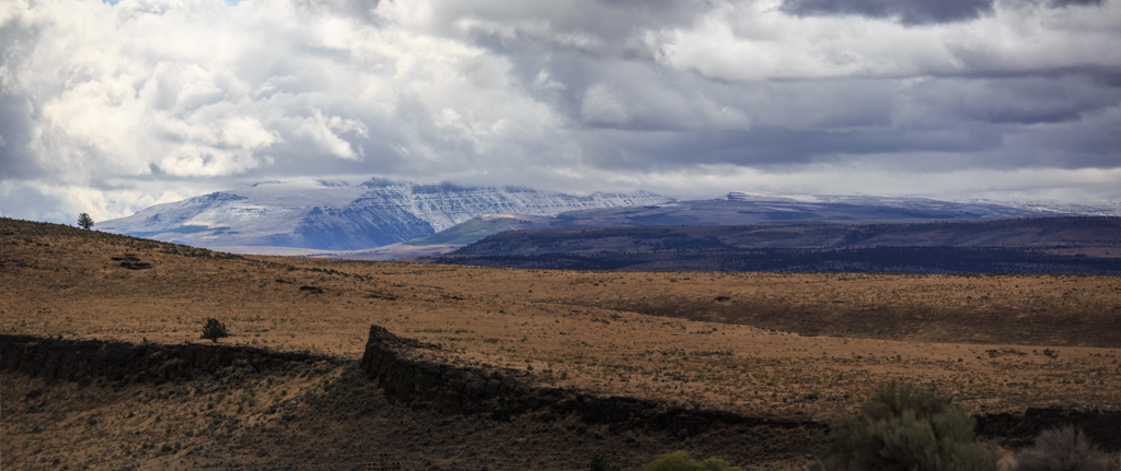 Steens Mountains gesehen vom Diamond Crater aus, Oregon, High Desert