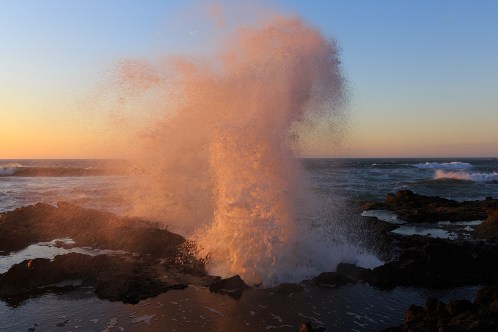 Photo: Wasserspeier und Meerfontänen: Cape Perpetua