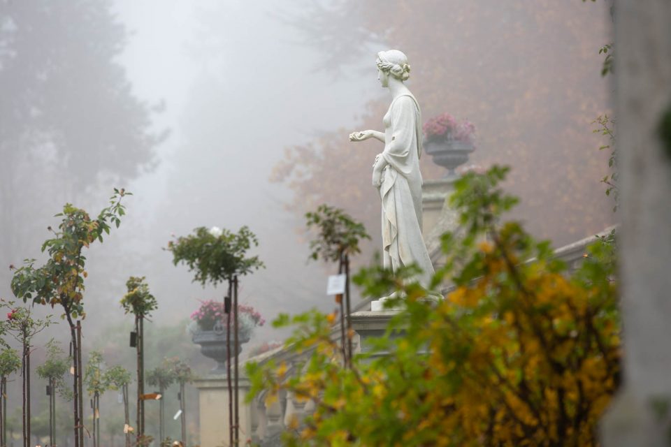 Statue im Italienischen Rosengarten, Mainau, Bodensee