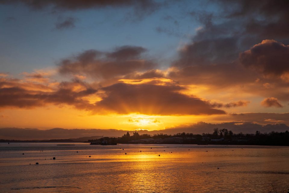 Sonnenaufgang über Rosneath, Winter in Schottland