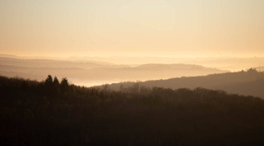 Licht und Schatten am Morgen, Schwäbische Alb