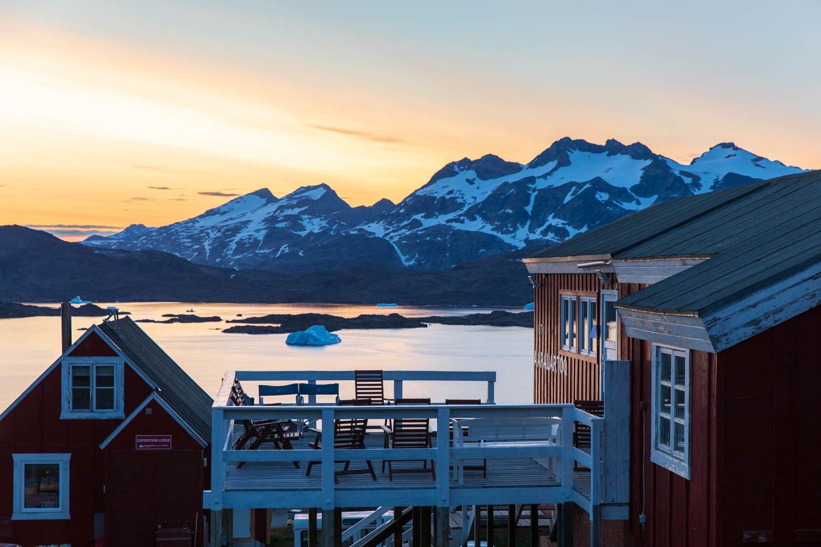 Mitternachtssonne, Ostgrönland, Grönland, Tasiilaq, Rotes Haus