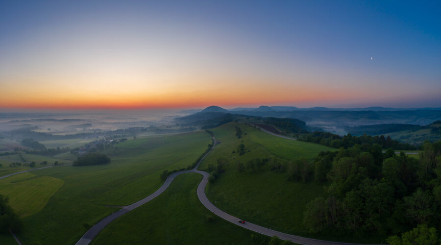 Sonnenaufgang mit Blick Richtung Nordosten,Rechberg, Zeugenberge, Schwäbische Alb